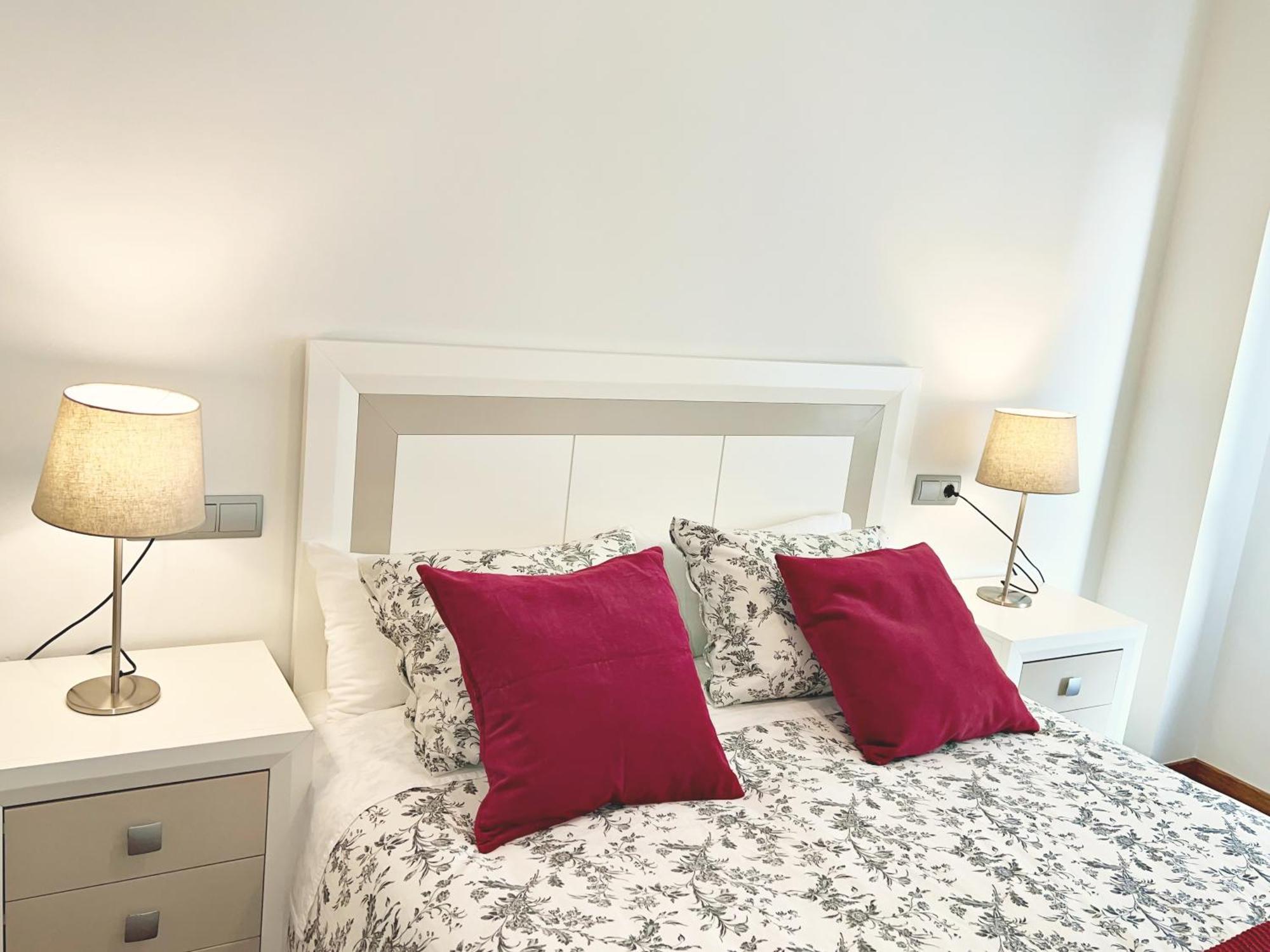 Apartamento Europa Prados Atenea Овьедо Экстерьер фото